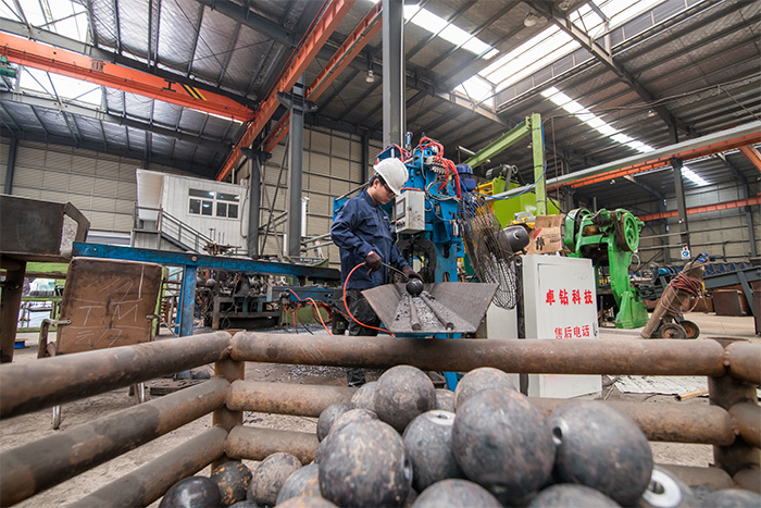 偃师网架配件-螺栓球加工车间